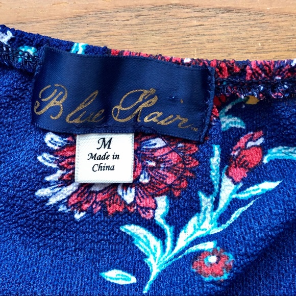 Blue Rain Floral button up sleeveless blouse - Picture 3 of 5